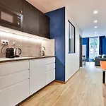 Blue Nights 108 4* Paris